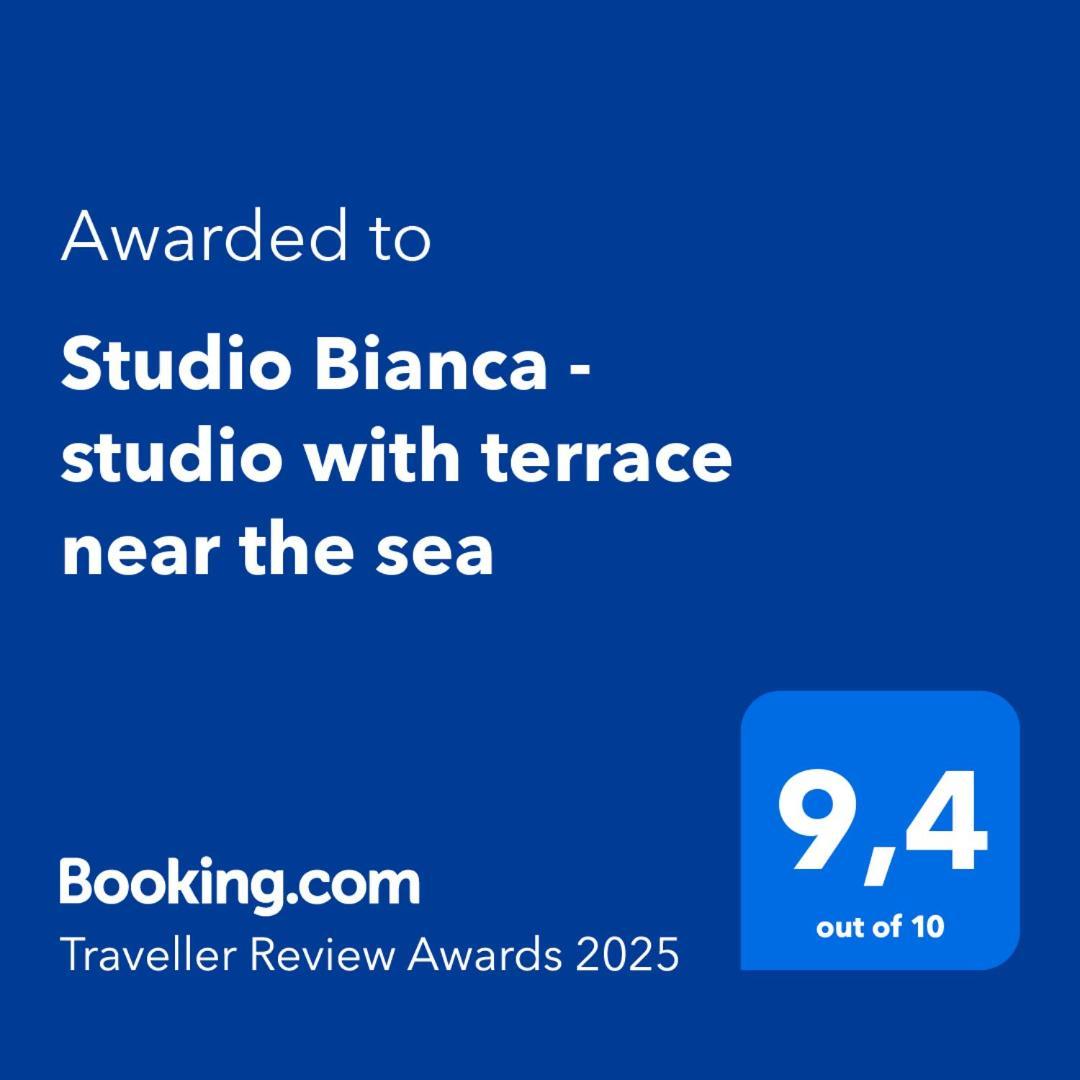Studio Bianca - Studio With Terrace Near The Sea Sukošan Dış mekan fotoğraf